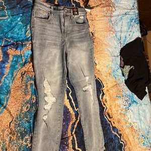 Hi-Rise 90’s Curvy Jeans